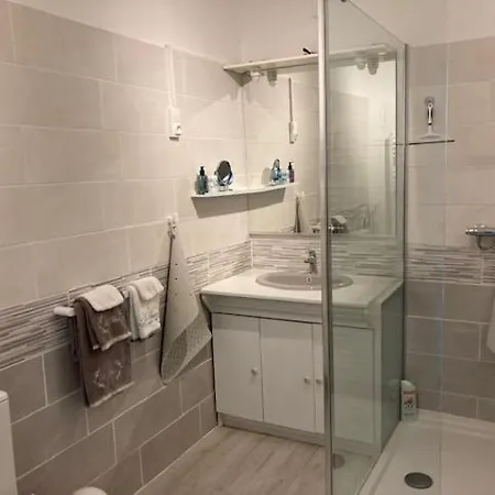 Chai Jean Camelia Piscine Et *