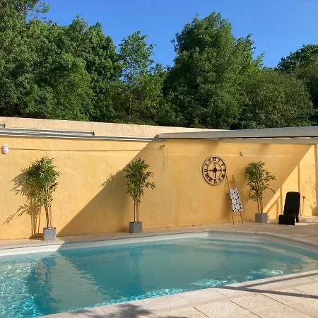 Lägenhet Chai Jean Camelia Piscine Et *